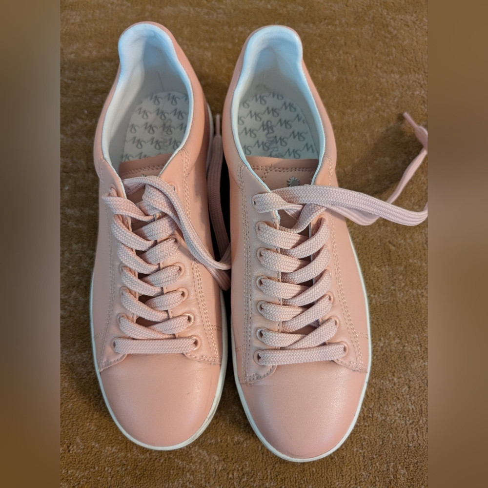 Stuart Weitzman Livvy Leather Sneaker in Blush Pink Size 8